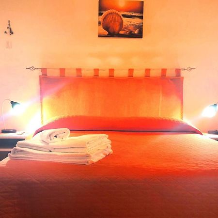 Dimora Il Girasole Hotel Torre San Giovanni Ugento Ngoại thất bức ảnh