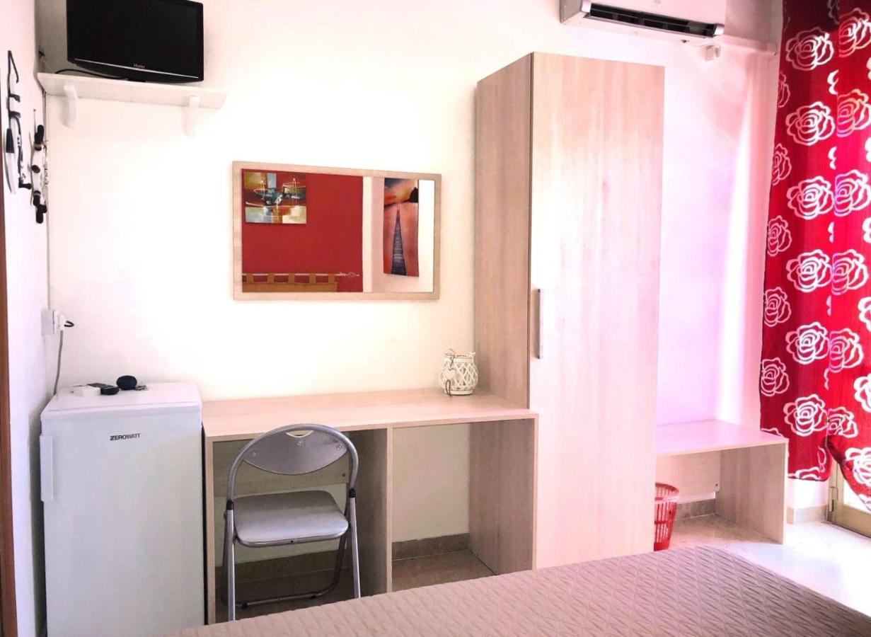 Dimora Il Girasole Hotel Torre San Giovanni Ugento Ngoại thất bức ảnh