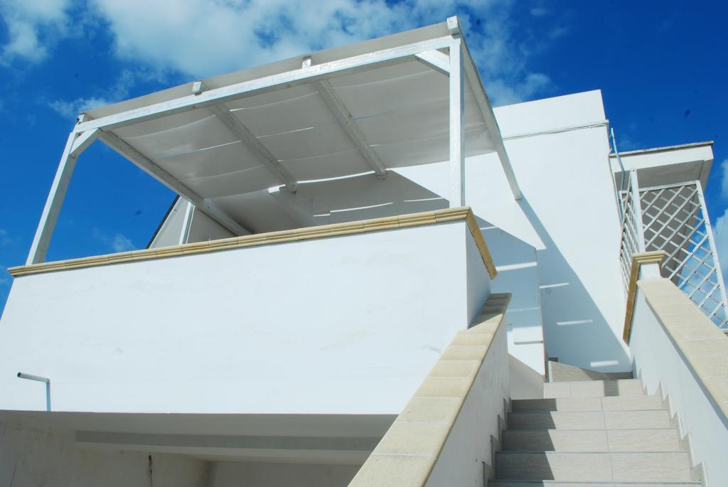 Dimora Il Girasole Hotel Torre San Giovanni Ugento Ngoại thất bức ảnh