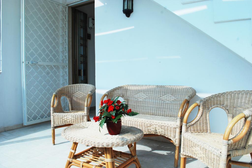Dimora Il Girasole Hotel Torre San Giovanni Ugento Ngoại thất bức ảnh