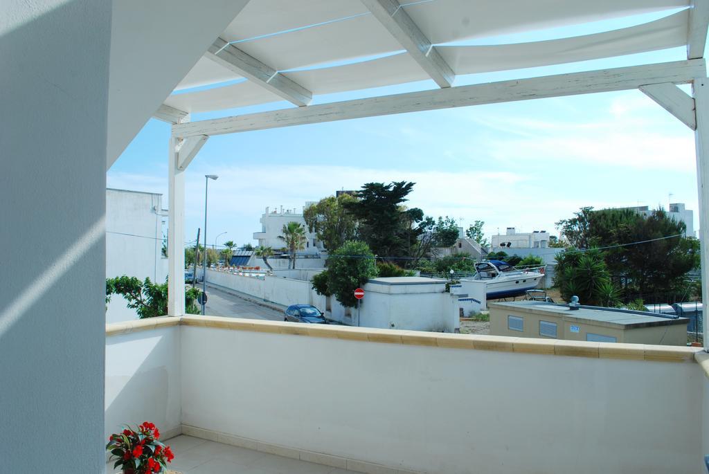 Dimora Il Girasole Hotel Torre San Giovanni Ugento Ngoại thất bức ảnh